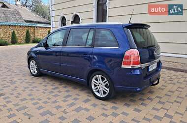 Минивэн Opel Zafira 2007 в 