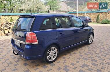 Минивэн Opel Zafira 2007 в 
