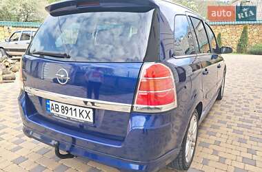 Минивэн Opel Zafira 2007 в 