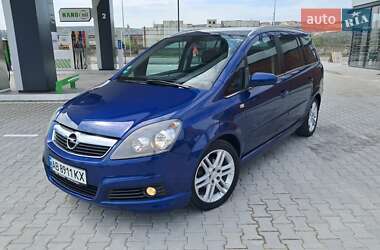 Минивэн Opel Zafira 2007 в 