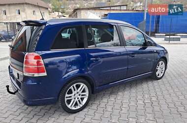 Минивэн Opel Zafira 2007 в 