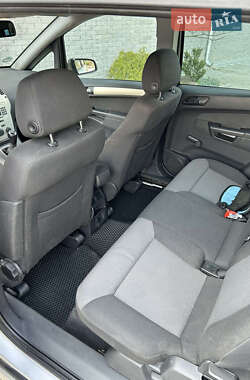 Мінівен Opel Zafira 2008 в 