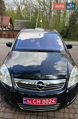 Мінівен Opel Zafira 2011 в 