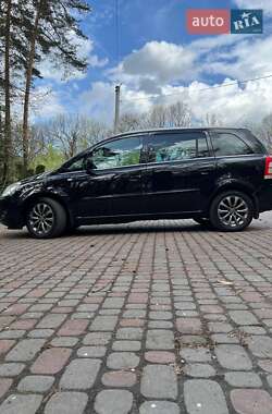 Мінівен Opel Zafira 2011 в 