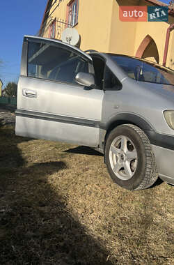 Минивэн Opel Zafira 2003 в 