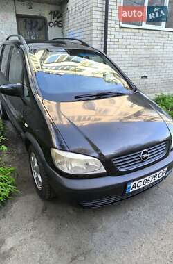Минивэн Opel Zafira 2002 в 