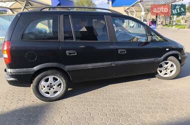 Минивэн Opel Zafira 2002 в 
