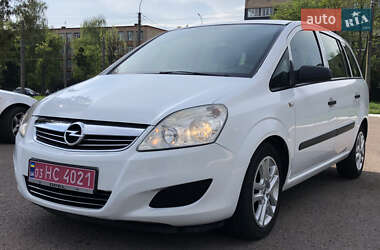Минивэн Opel Zafira 2009 в 