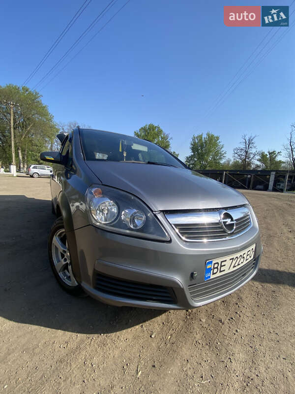 Opel Zafira 2006