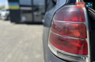 Мінівен Opel Zafira 2006 в 