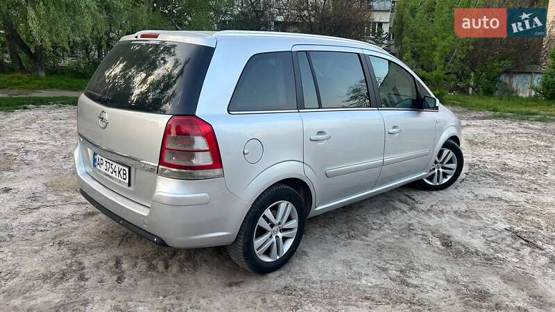 Минивэн Opel Zafira 2008 в Киеве фото 2 Минивэн Opel Zafira 2008 в Киеве