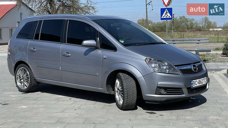 Мінівен Opel Zafira 2007 в Самборі