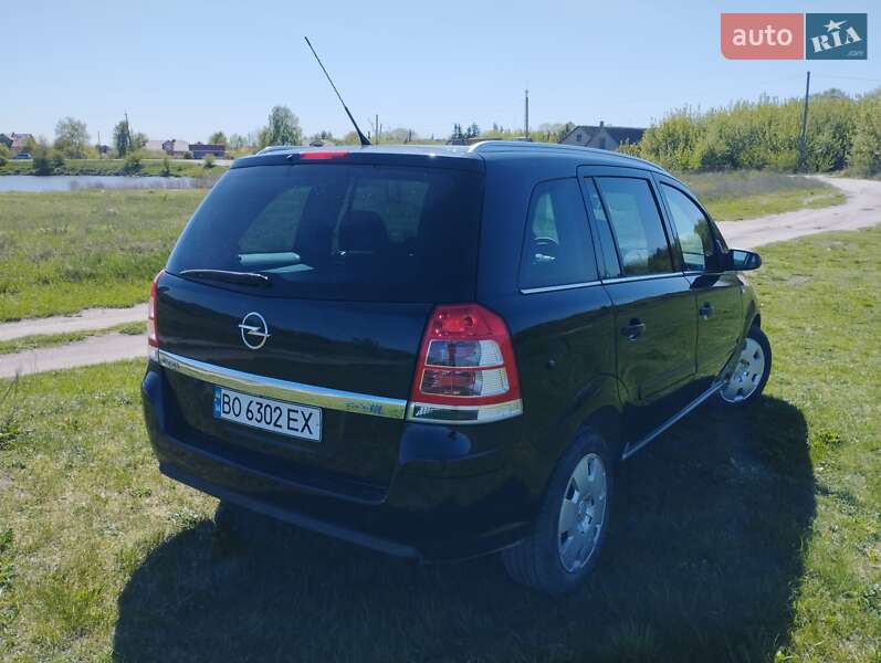 Минивэн Opel Zafira 2012 в Кременце фото 8 Минивэн Opel Zafira 2012 в Кременце
