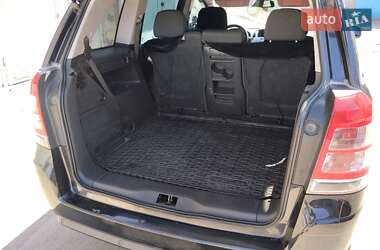 Минивэн Opel Zafira 2009 в 