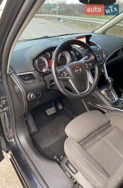 Микровэн Opel Zafira 2014 в 