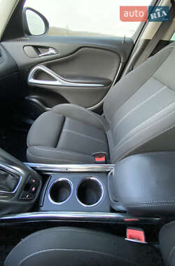 Микровэн Opel Zafira 2014 в 