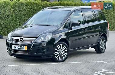 Мінівен Opel Zafira 2013 в 