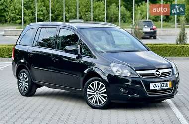 Мінівен Opel Zafira 2013 в Вінниці