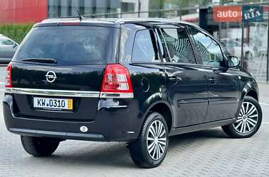 Мінівен Opel Zafira 2013 в 