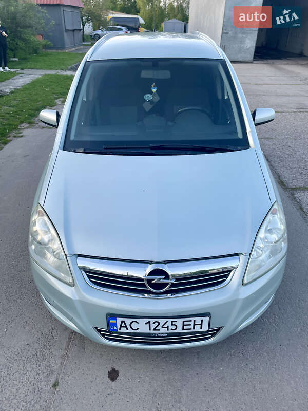 Мінівен Opel Zafira 2009 в Нововолинську фото 3 Мінівен Opel Zafira 2009 в Нововолинську