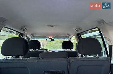 Минивэн Opel Zafira 2003 в 
