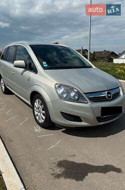 Мінівен Opel Zafira 2010 в Вінниці