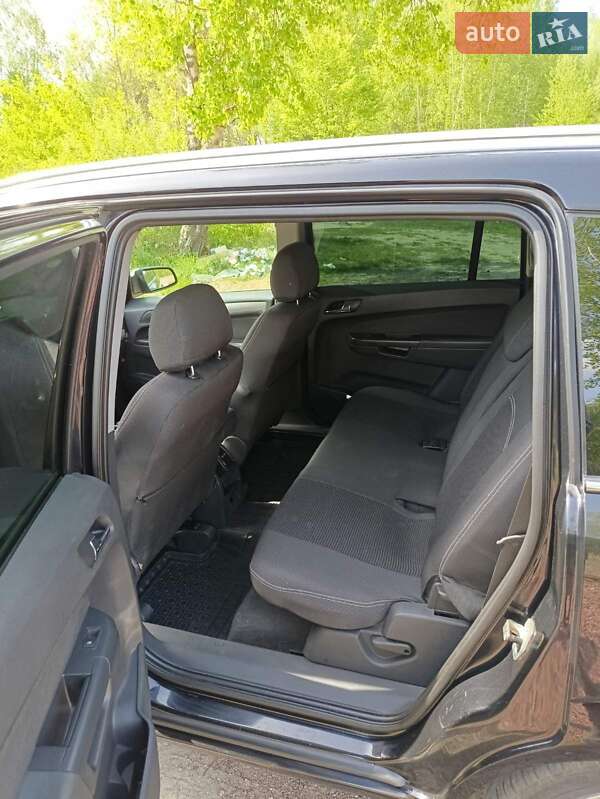 Мінівен Opel Zafira 2009 в Овручі