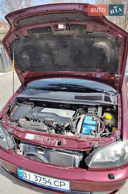 Мінівен Opel Zafira 2003 в 