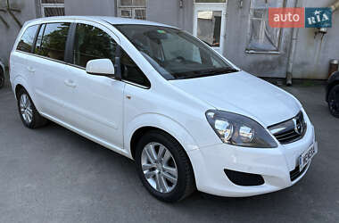 Минивэн Opel Zafira 2011 в Ровно
