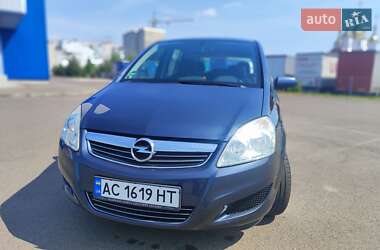 Минивэн Opel Zafira 2008 в 