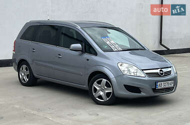 Минивэн Opel Zafira 2009 в Виннице