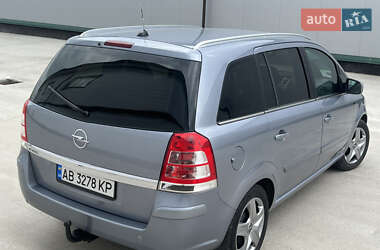 Мінівен Opel Zafira 2009 в 