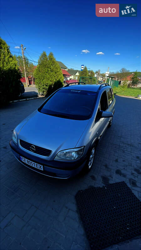 Минивэн Opel Zafira 2000 в 