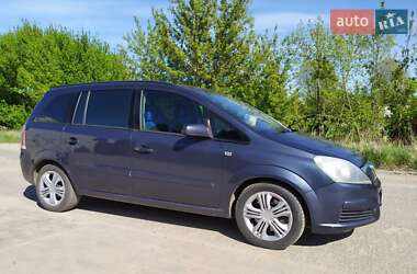Минивэн Opel Zafira 2007 в Ровно