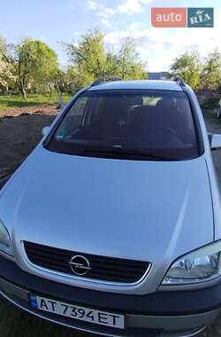 Минивэн Opel Zafira 2002 в 