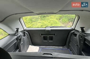 Минивэн Opel Zafira 2008 в 