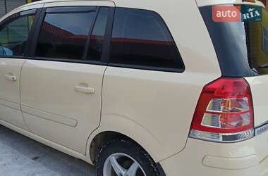 Мінівен Opel Zafira 2012 в 
