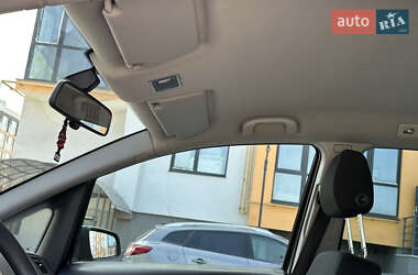 Мінівен Opel Zafira 2006 в 