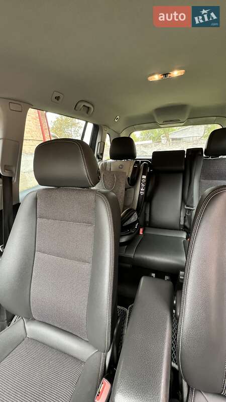 Минивэн Opel Zafira 2007 в Львове