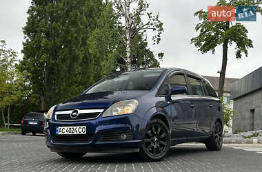 Минивэн Opel Zafira 2006 в Николаеве