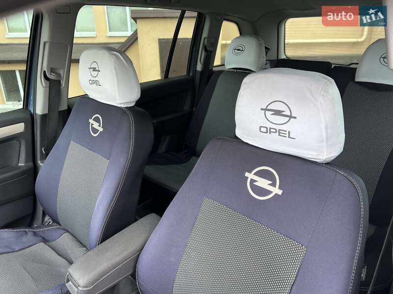 Минивэн Opel Zafira 2008 в Софиевской Борщаговке
