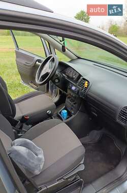 Мінівен Opel Zafira 2004 в 
