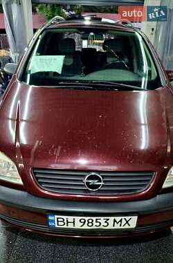 Минивэн Opel Zafira 2002 в Одессе