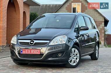 Минивэн Opel Zafira 2009 в 