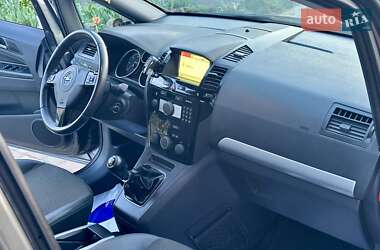 Минивэн Opel Zafira 2009 в 