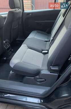 Мінівен Opel Zafira 2011 в 