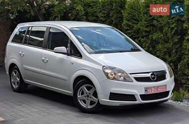 Мінівен Opel Zafira 2008 в Дубні