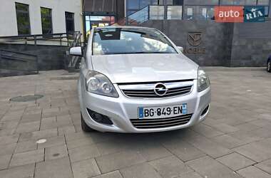 Минивэн Opel Zafira 2011 в Луцке