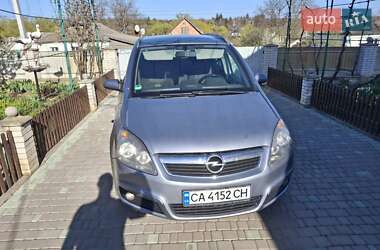 Мінівен Opel Zafira 2007 в Умані