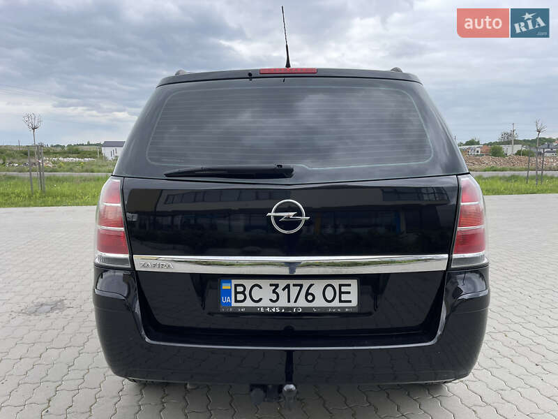 Мінівен Opel Zafira 2005 в Львові